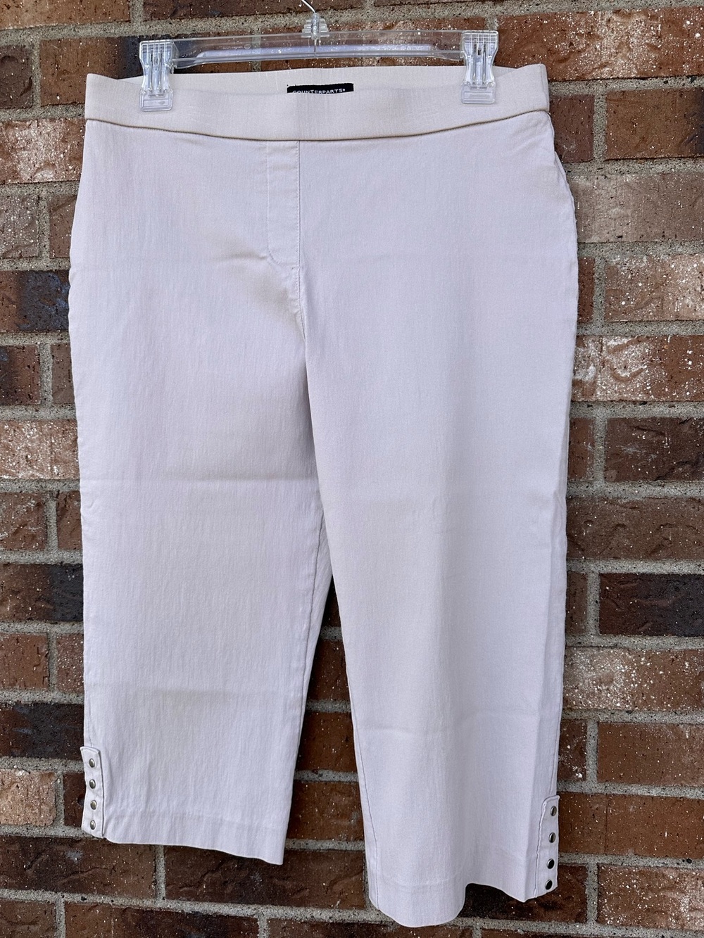 Counterparts Beige Capris, sz. 8p